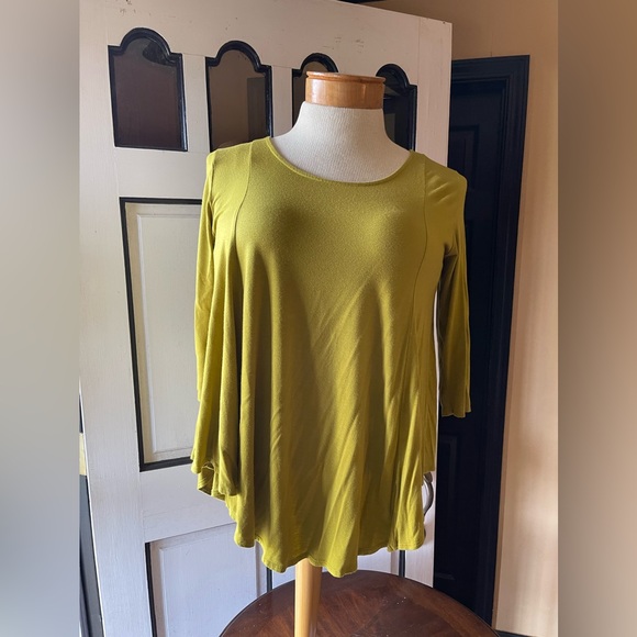 Et Lois mustard yellow long sleeve top for women. In perfect condition. Size XL - Picture 2 of 7